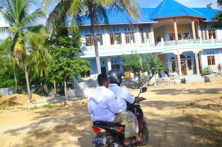 50%-Adjusted_HPIM3558