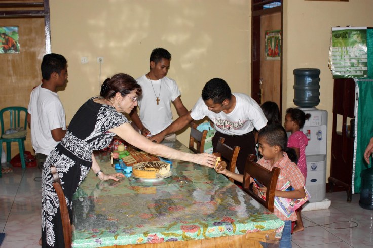 Snacks following English class (30 October 2011)