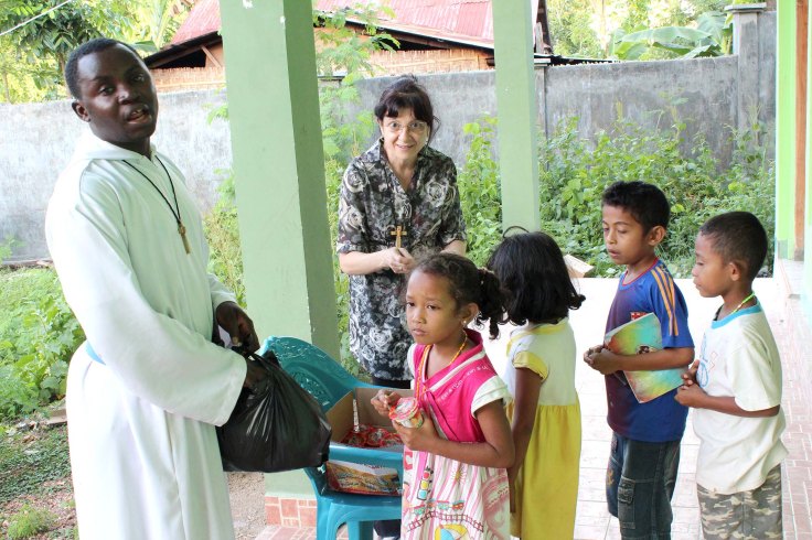 Feeding after class (2 June 2013)