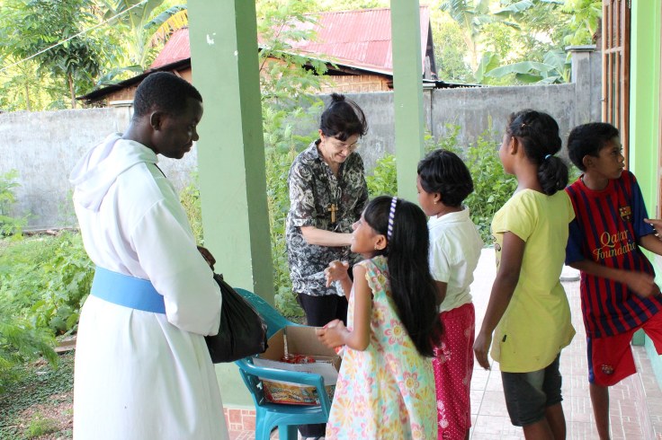 The children are happy (2 June 2013)