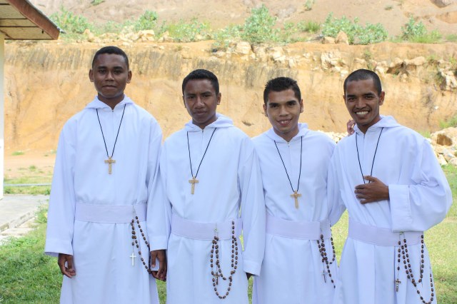 Postulates (2010 group) 27 March 2011