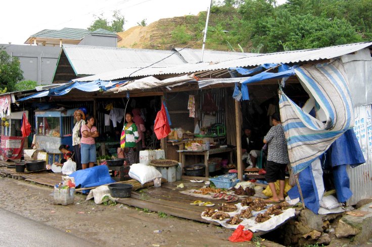 Market place with drain used for bathing (20 March 2012)_014