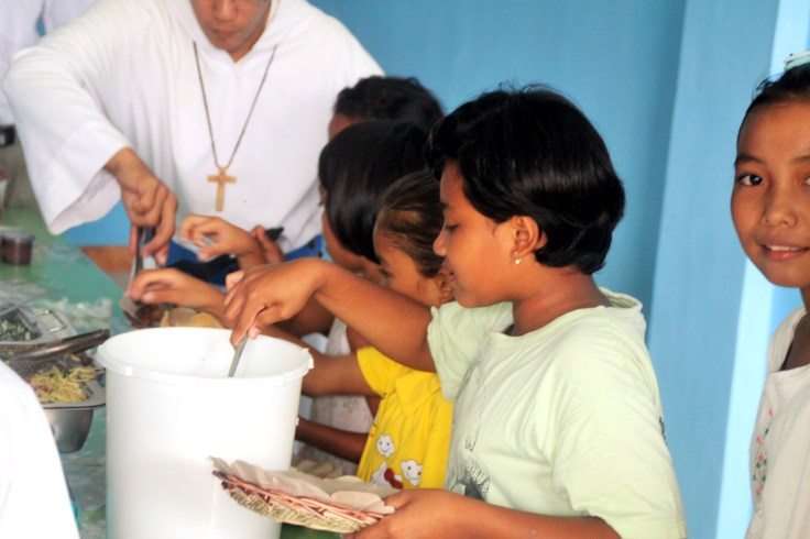 2 Christmas Treat 2013 (2) (1) adjusted