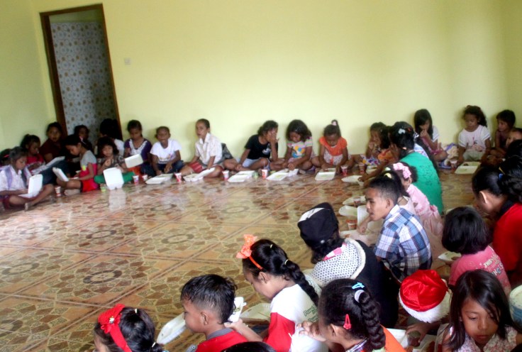 4 Christmas Treat 2013 (27) adjusted