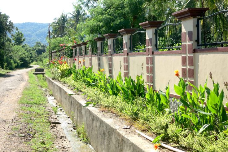 39. The fence of the monastery is now painted