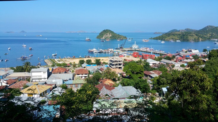 The next morning Labuan Bajo is as beautiful as ever