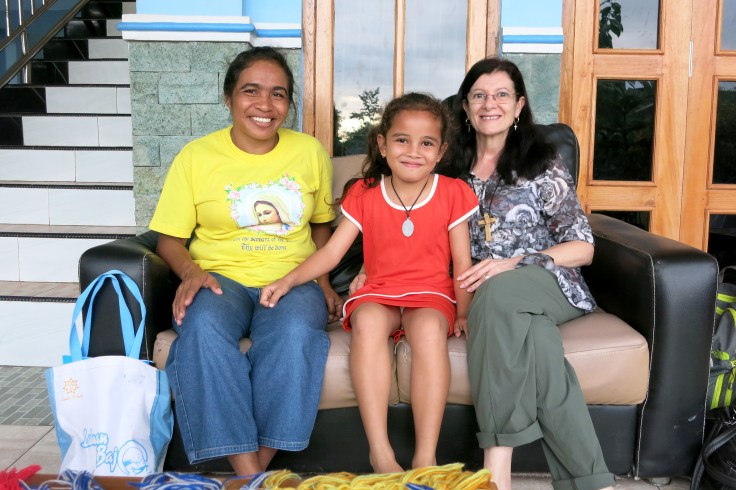 Melani with Grandma (Nenek) and Tina (2015)