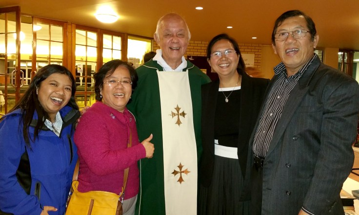 1_V Rev Fr Ho Lung with members of the Gold Coast Indonesian Community at Southport Parish (Michele and Heru Santos on RHS)