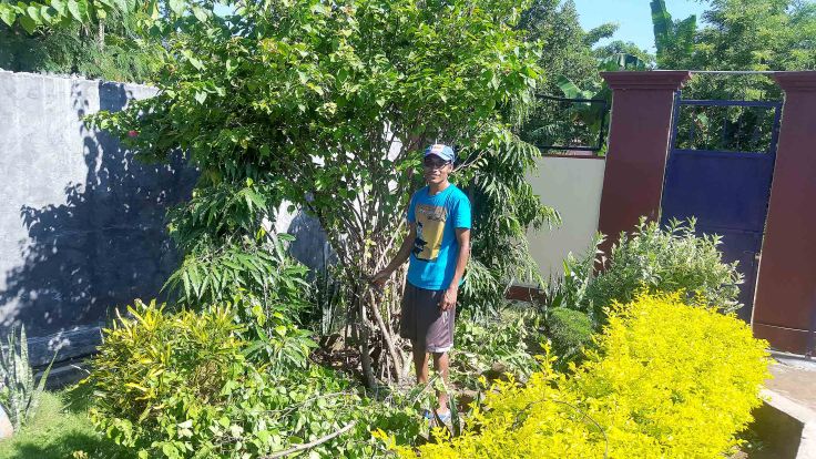 9. Garden work with Brother Simon