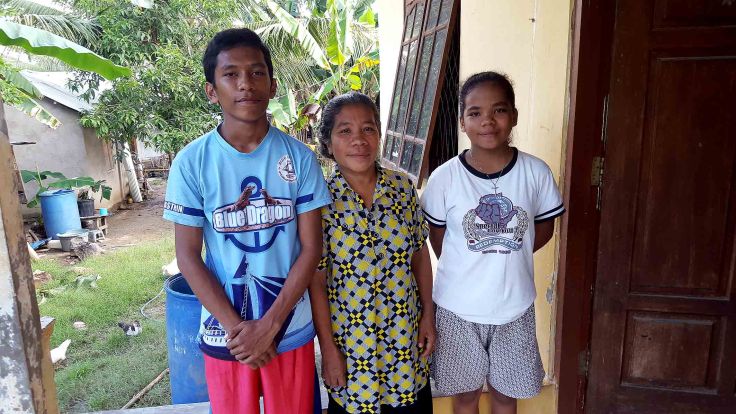 Frumensius with mum and sister Merlen