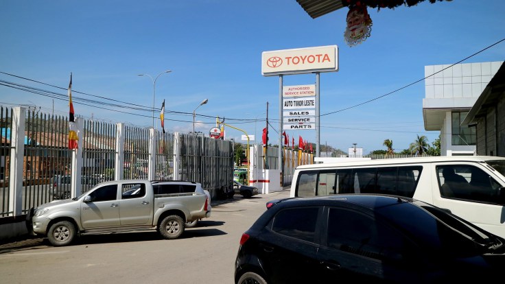 12-the-supermerkadu-is-just-next-to-the-toyota-dealership