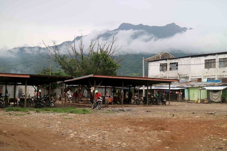 20-low-cloud-over-maliana