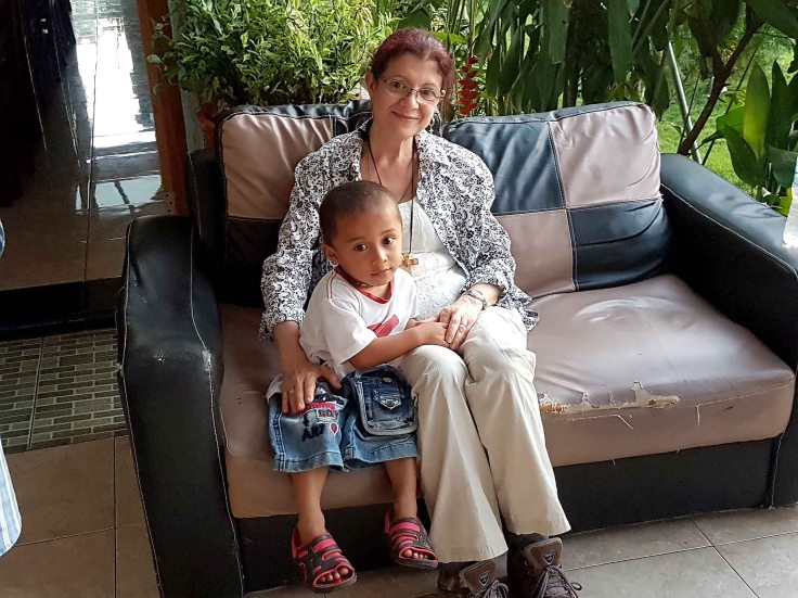 33-a-quiet-time-with-the-children