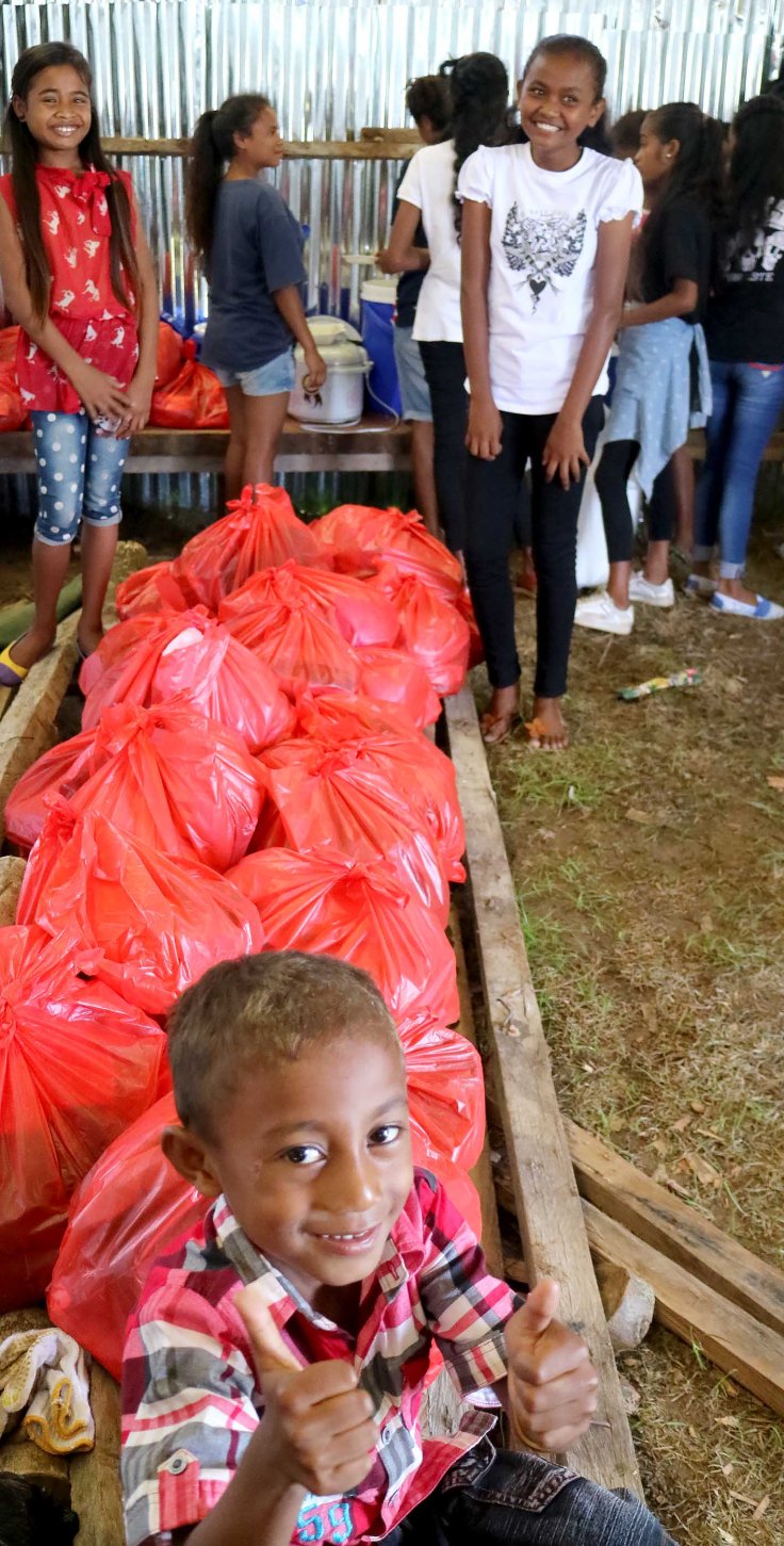 36-food-parcels-are-ready