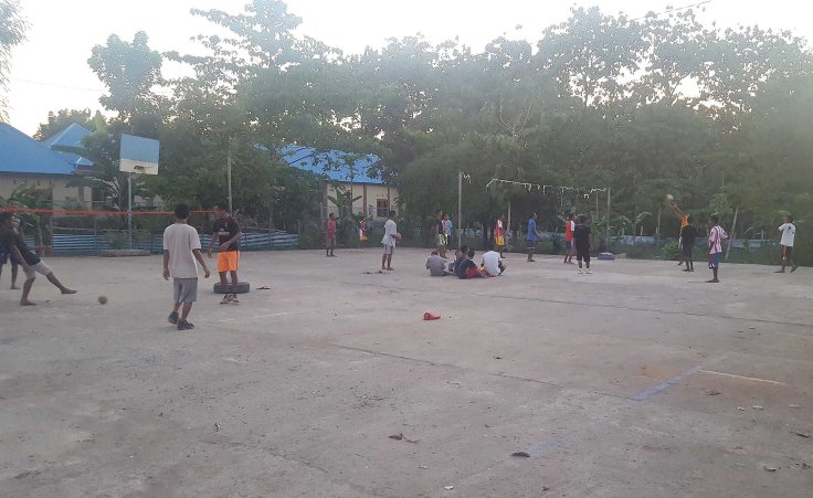 36-volley-ball-games-at-dusk