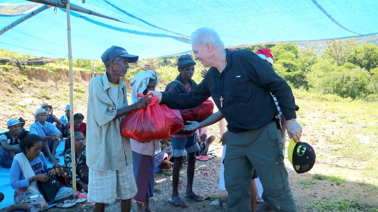 41-time-for-food-parcels