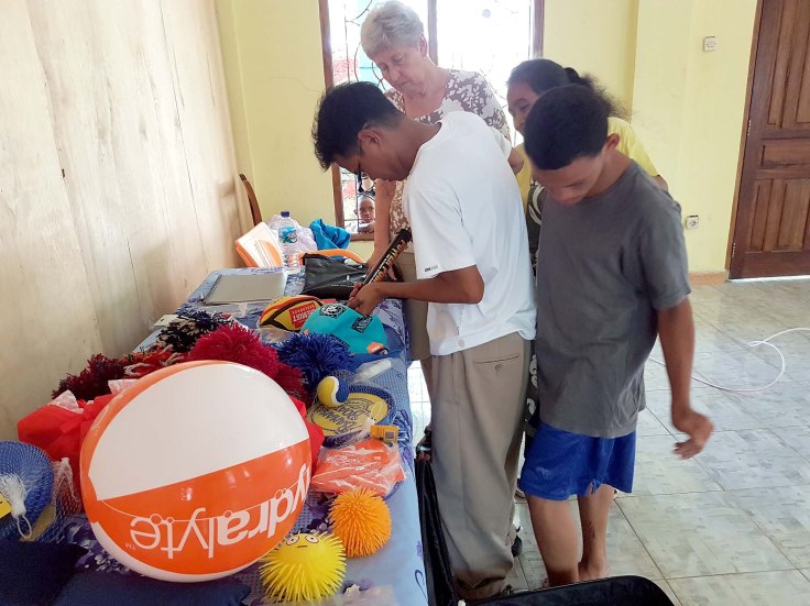 9. Preparing the physiotherapy aids