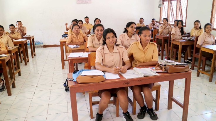 21. Senior students of SMK