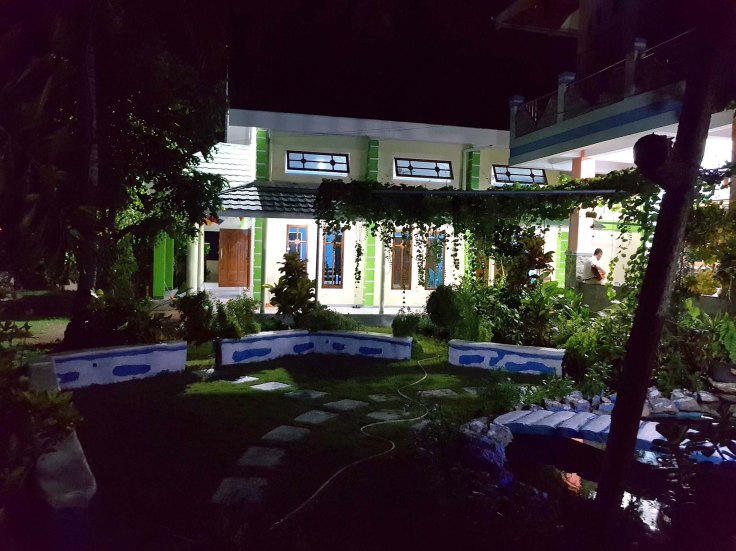 14_Night at the chapel