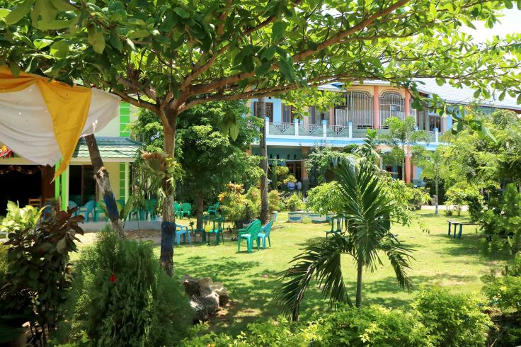 25_Peace in the garden